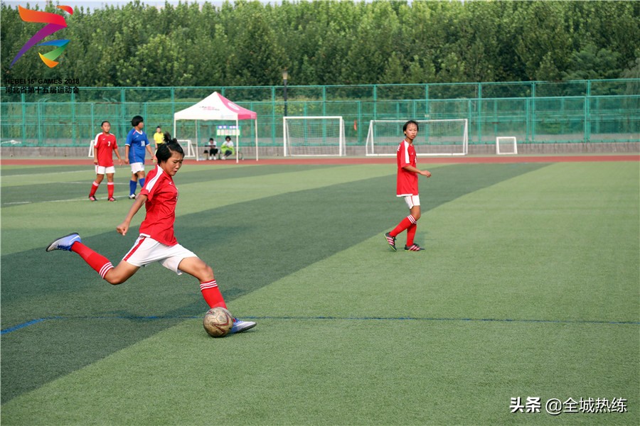 校园足球体教融合的困境,核心素养下的校园足球教学与训练