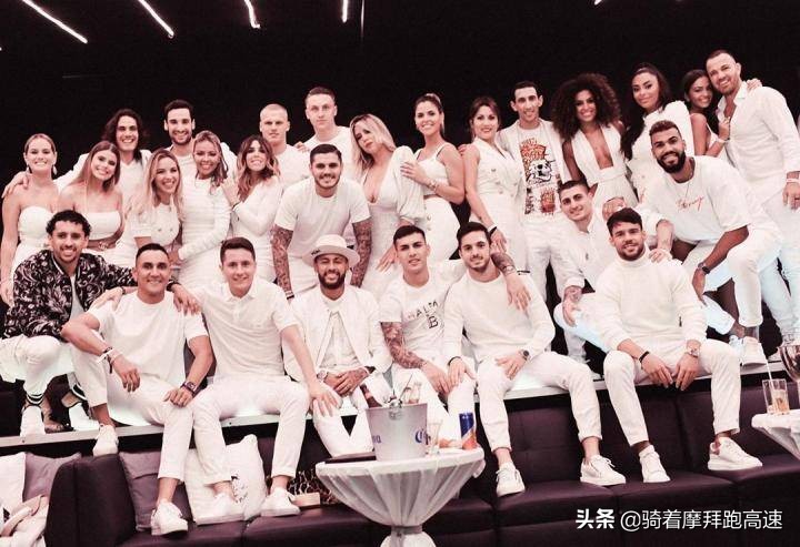 球场的战士,球场上的战士