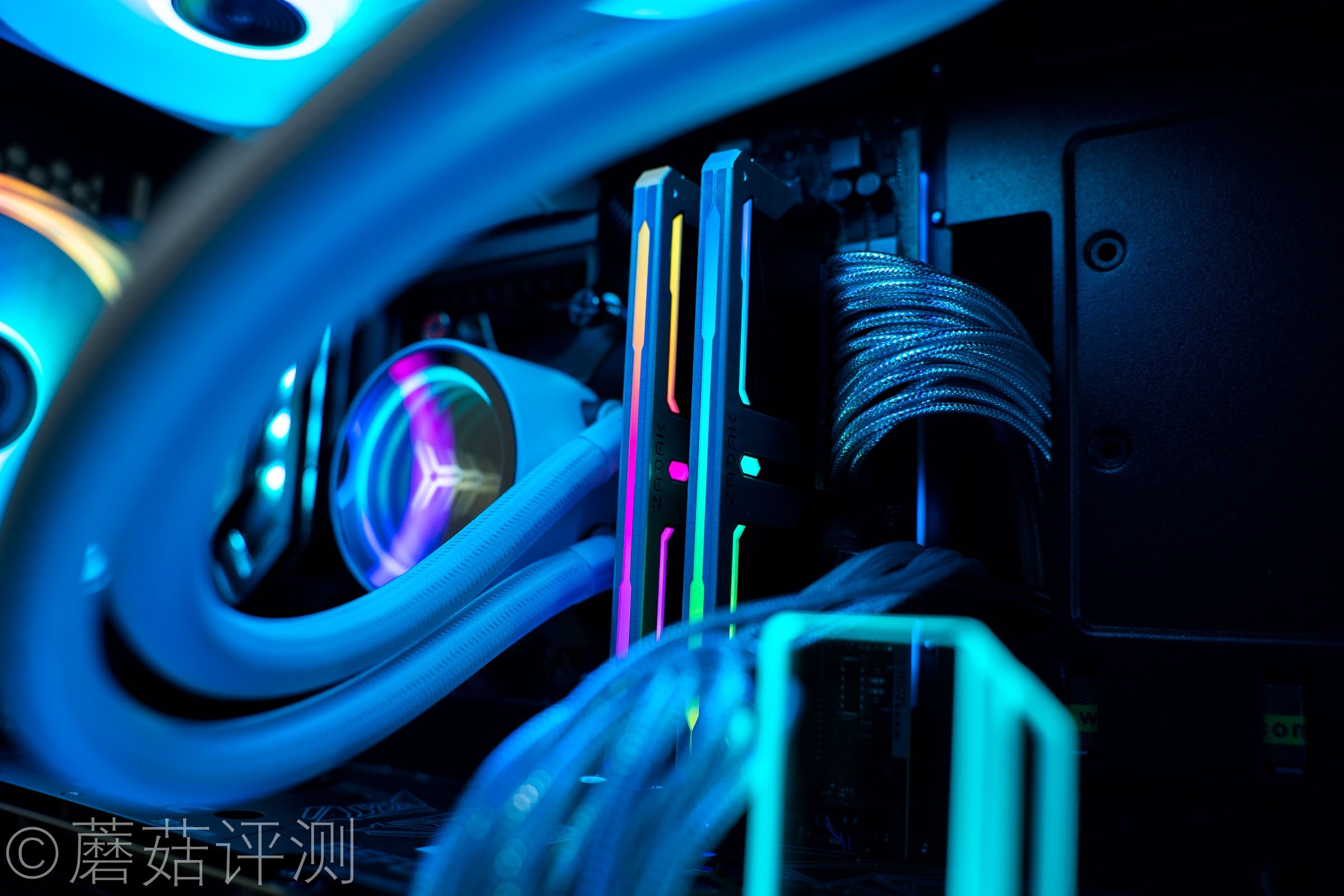 乔思伯光影240水冷会不会漏水,乔思伯240光影相当于什么风冷