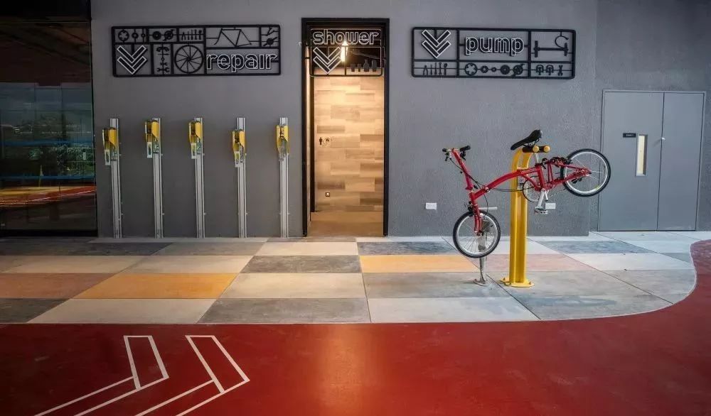 新加坡顶级购物中心,新加坡plazasingapura购物中心