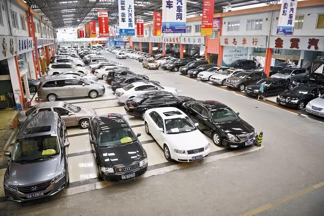 二手车交易市场宝马5系多少钱,二手车个人交易市场宝马5系