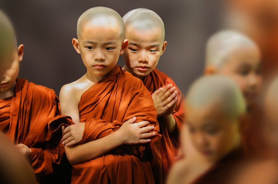 日系焦糖色穿搭 (夏季的焦糖色穿搭)