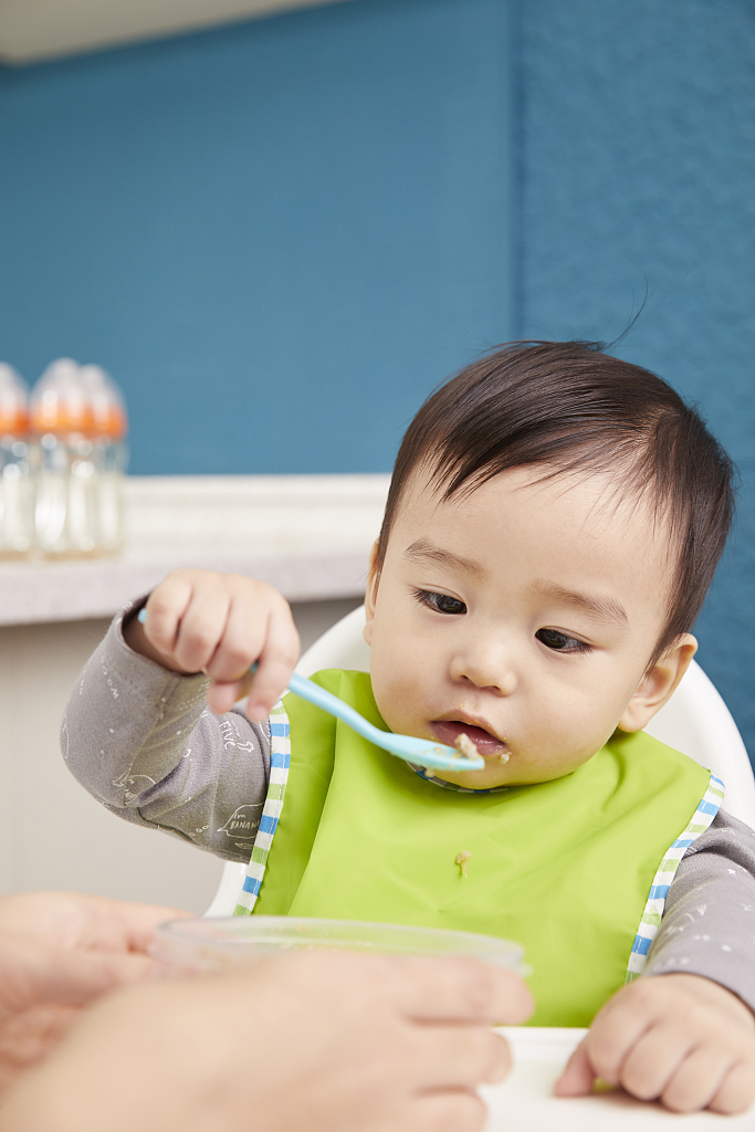 中秋节妈妈要注意哪些,宝宝特别嘴馋怎么办