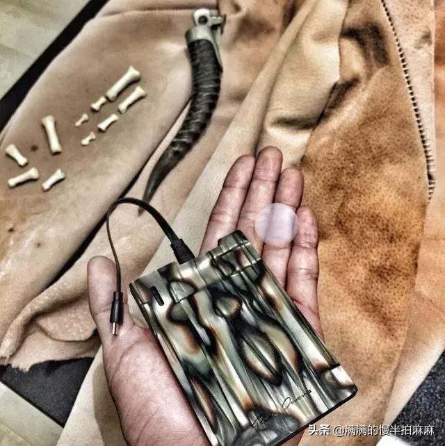 富二代晒人骨皮包的真相完整版,富二代晒人骨皮包图片