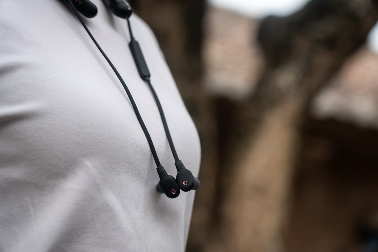 索尼降噪耳机wh1000xm2,索尼wi-1000xm2降噪不明显