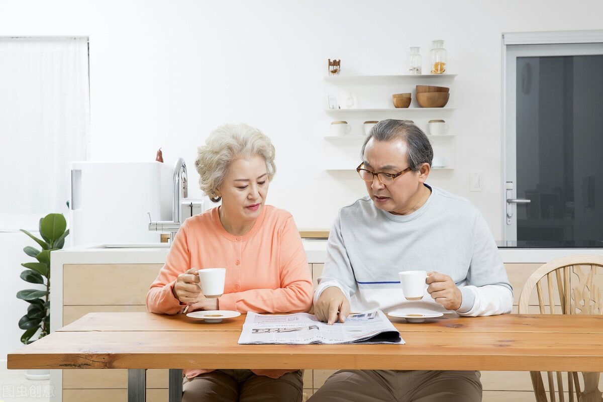 姐妹如果相处不到一起怎么远离她,对于不喜欢的姐妹你会如何对待