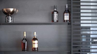 铝合金百叶隔断木饰面,百叶木饰面推拉门