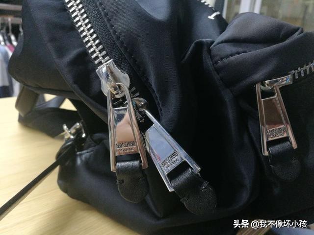 哪个奢侈品的双肩背包好看,最流行奢侈品双肩包