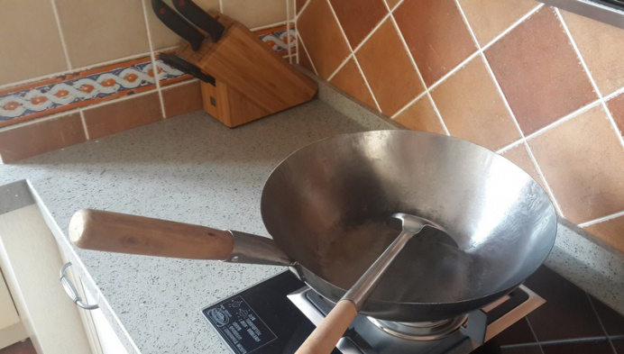 陈枝记铁锅和炊大皇哪个好,陈枝记和苏泊尔