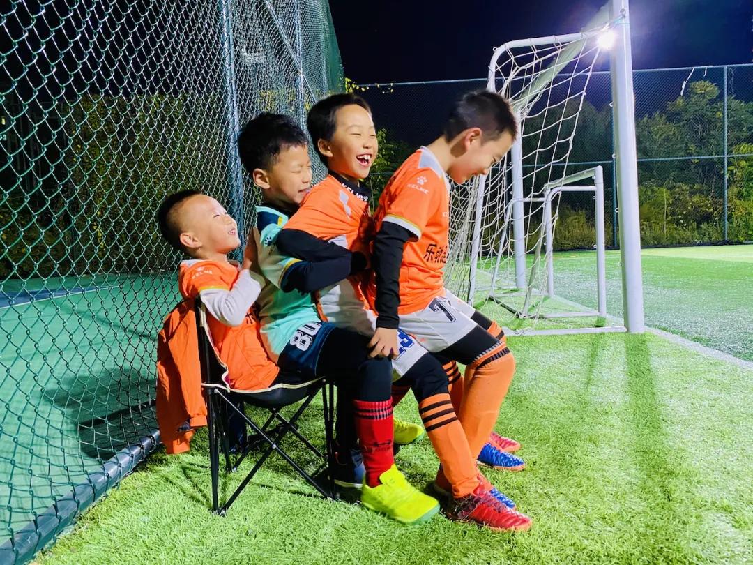 苹果手机相机实况照片怎么设置,iphone拍实况照片该怎么设置