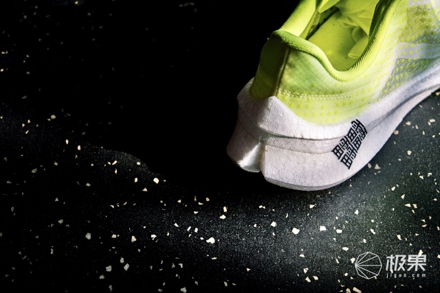 最狠的鞋子,全网最狠的鞋子