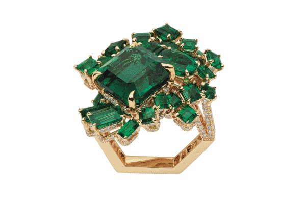 选择蓝色的好处,选择蓝色的人是什么心理