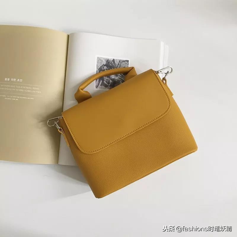 今年最流行的呢大衣款式,今年最流行的大衣款式和颜色