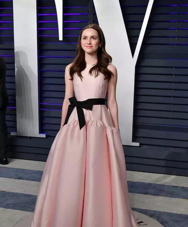 ladygaga奥斯卡佩戴大黄钻石,ladygaga黄宝石