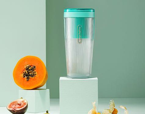 便携榨汁杯真的太方便,随身果蔬榨汁杯