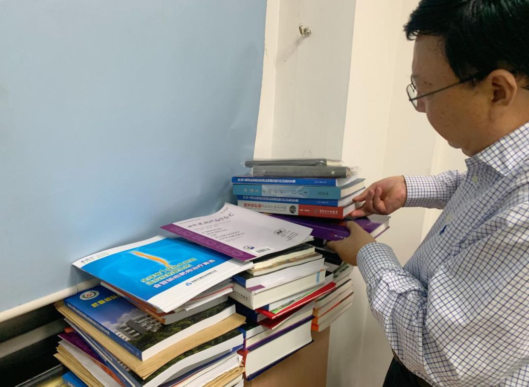 良方在心，使命在肩！这位步入花甲的军中医生，优秀