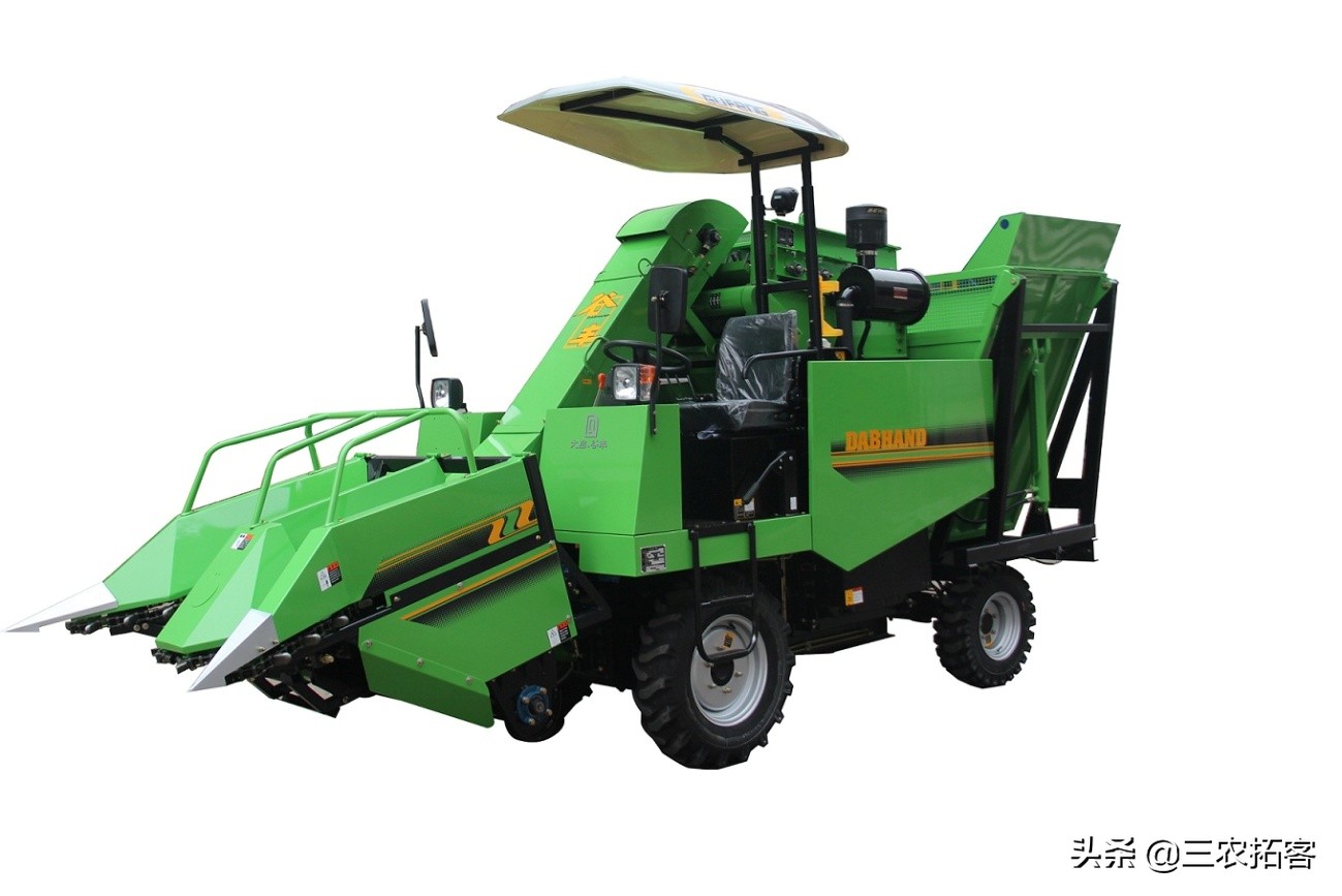 哪款履带玉米收割机收割效果最好,道依茨法尔玉米收割机