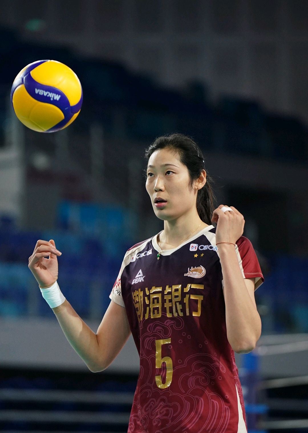 刁琳宇受伤后龚翔宇接应二传,刁琳宇受伤离场