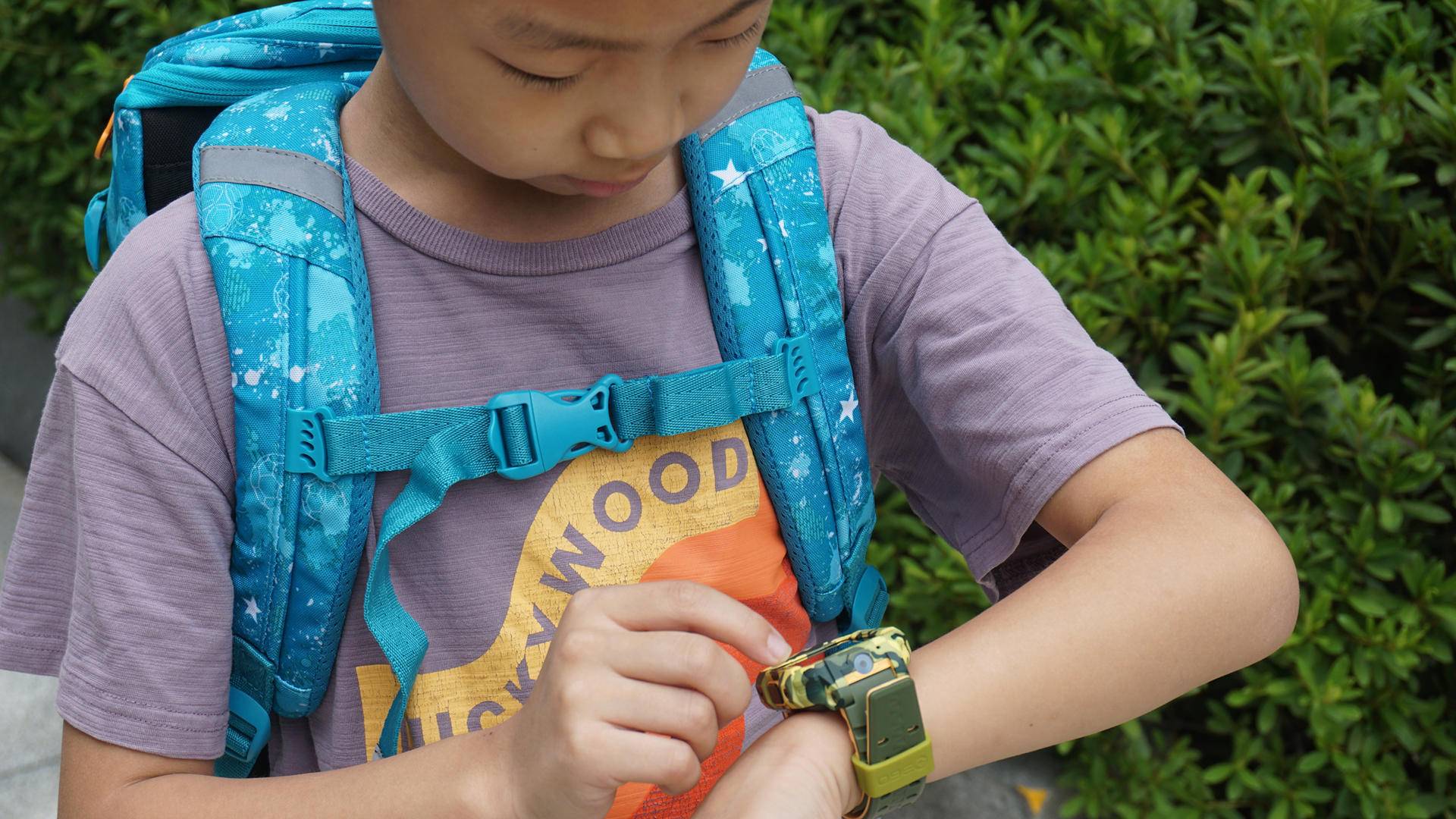 360又上新品，4G视频通话、3D立体定位，500万双摄