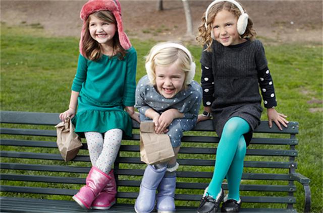 面对胆小懦弱的孩子鼓励其他孩子 (孩子懦弱家长应该怎么教育)