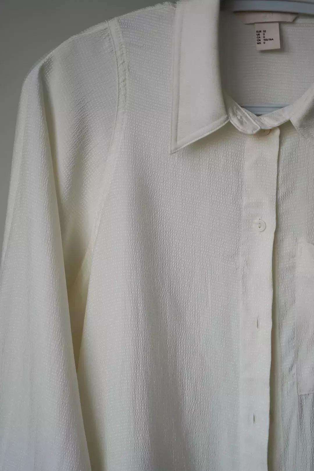 真丝衬衫羽绒服怎么清洗 (桑蚕丝羊绒衬衫怎么洗涤)