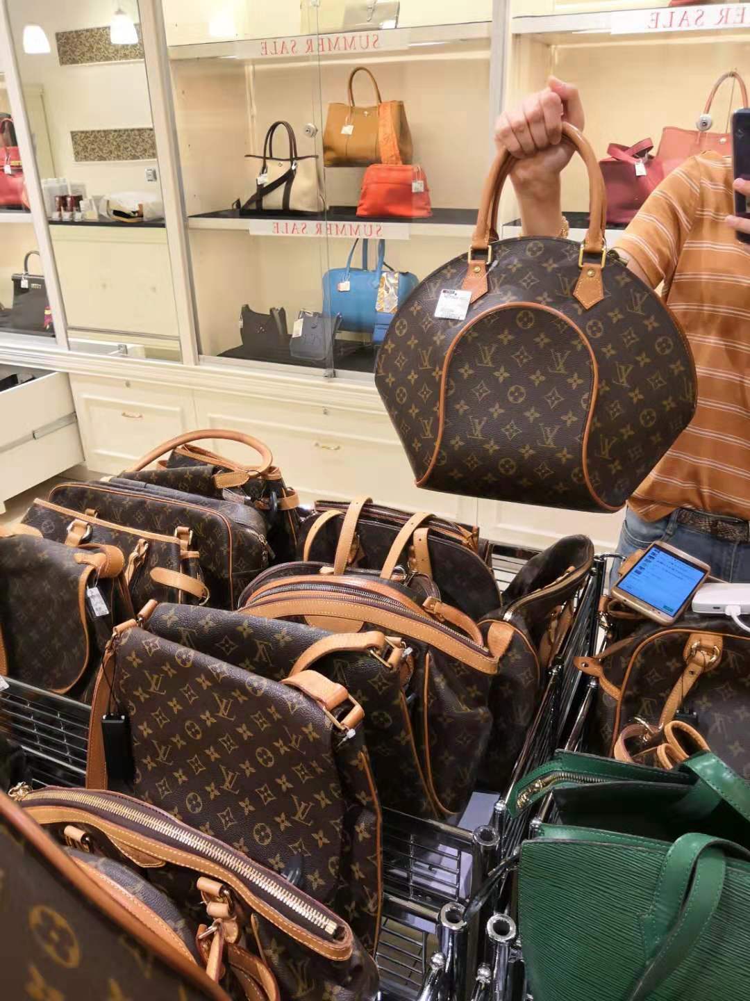 大阪最大的中古店在哪里,日本大阪哪个lv店便宜