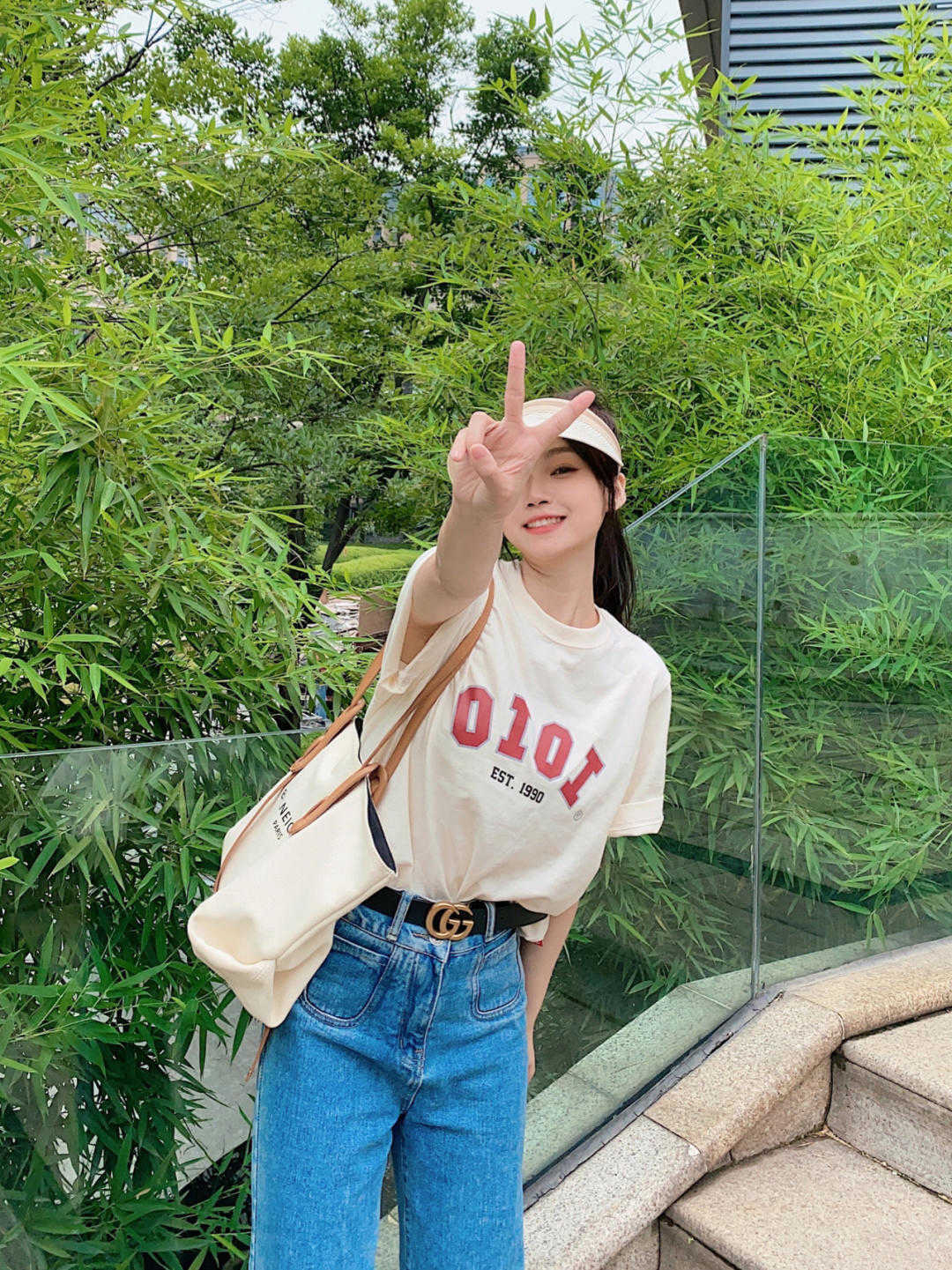 这款窄版阔腿裤百搭又时尚,纵享柔滑垂感清凉百搭休闲阔腿裤