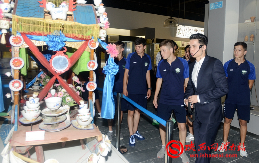 乌兹别克斯坦杯足球赛,乌兹别克斯坦与韩国队足球赛