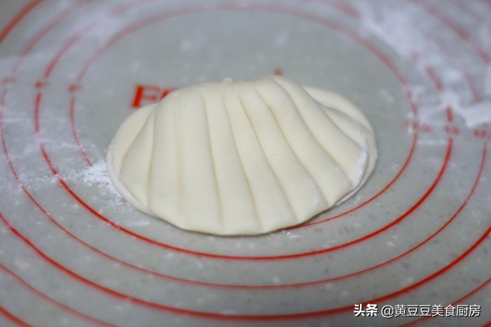 大枣花馒头好看又简单花样做法,花样枣花馒头的新做法