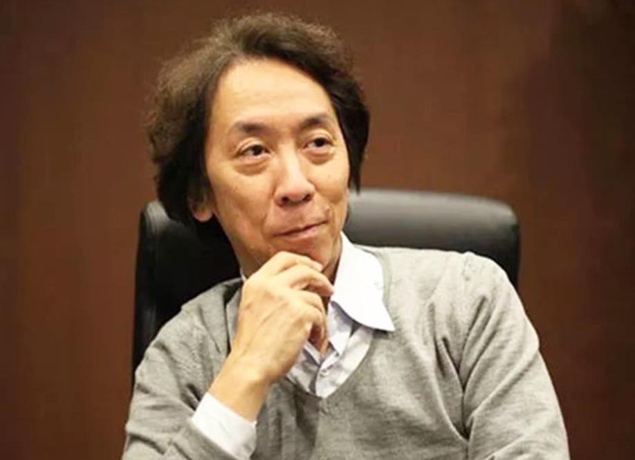 春丽的腿越来越粗，真是日本游戏厂商故意*化丑**中国角色？