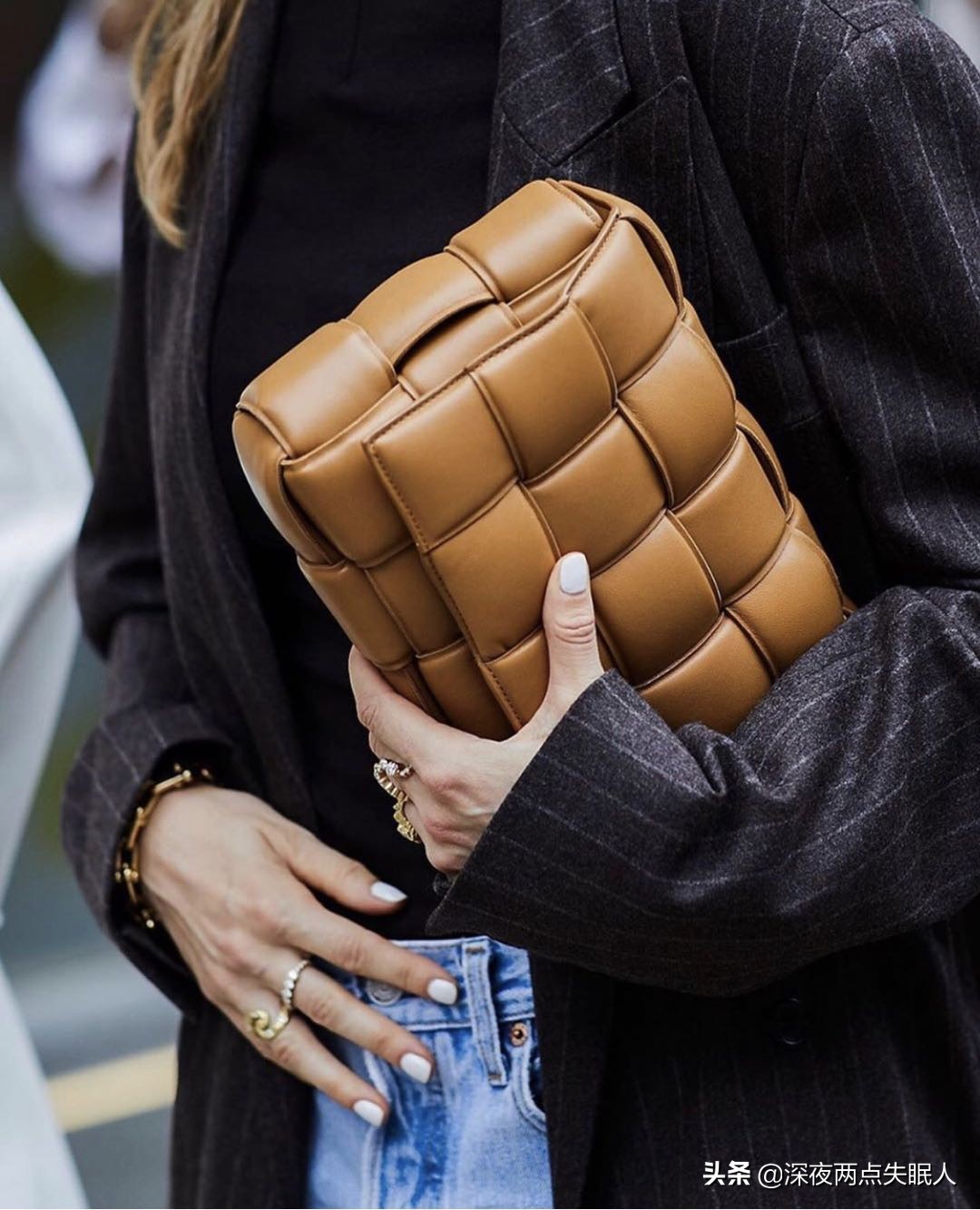 bv枕头包值得买吗,bv枕头包