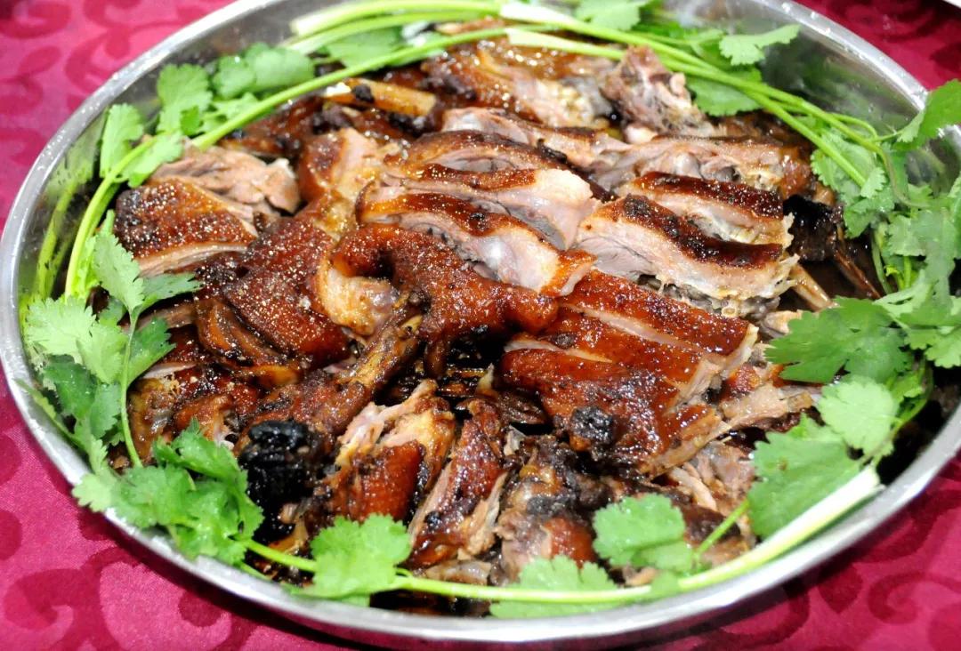 遇见狮岭真实视频,遇见狮子京剧