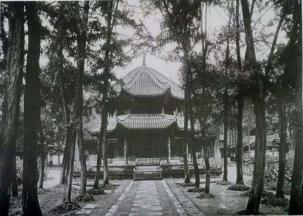 100年前中国风景建筑老照片,两亿多年前的景观