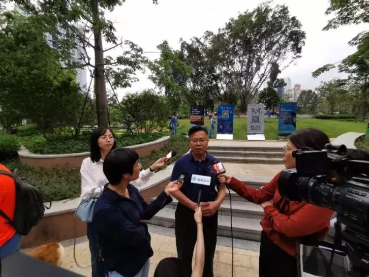 给狗狗养犬许可证,深圳养狗没养犬证罚多少