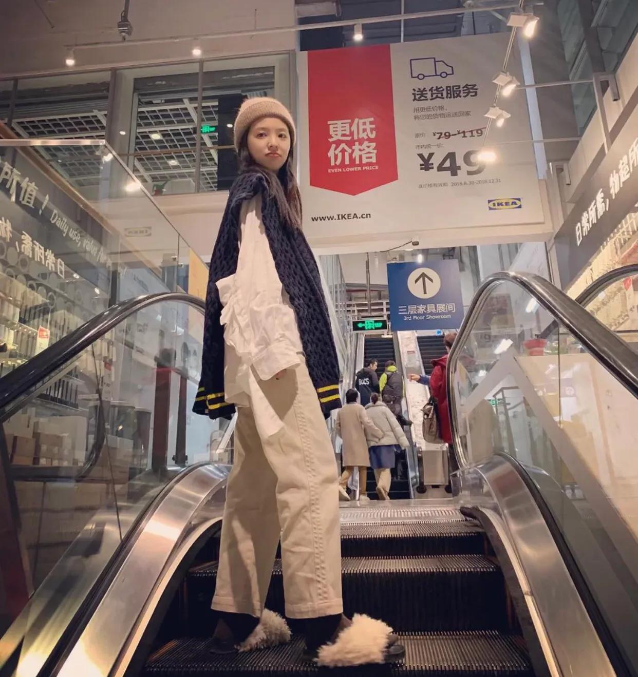 7顶帽子的搭配,7字母帽子大帽檐