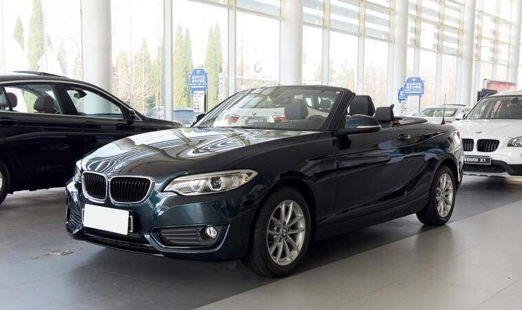 宝马2系敞篷车值不值得买代步,11万公里的宝马2系敞篷值得入手吗