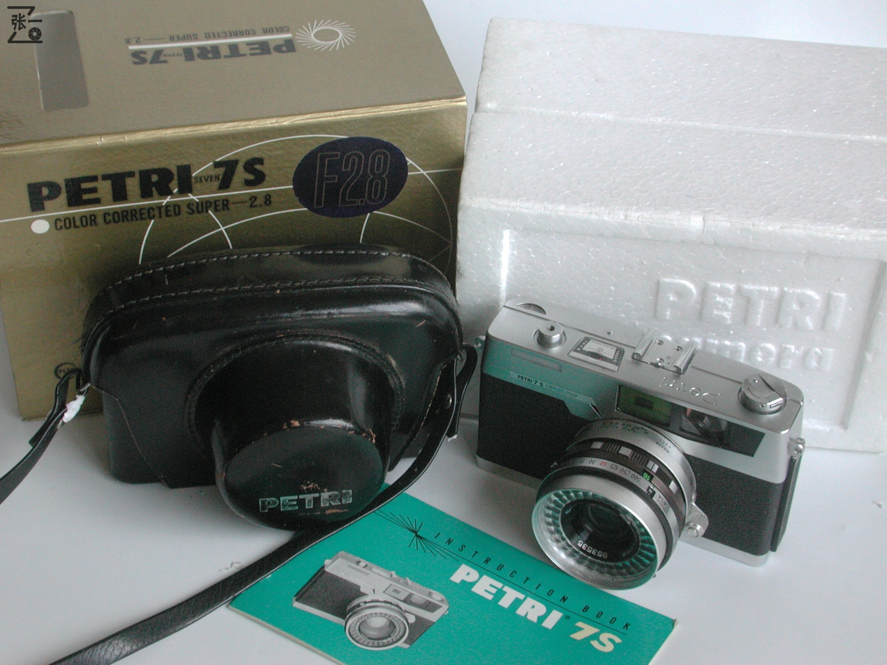 百丽相机多少钱,百丽胶片单反相机