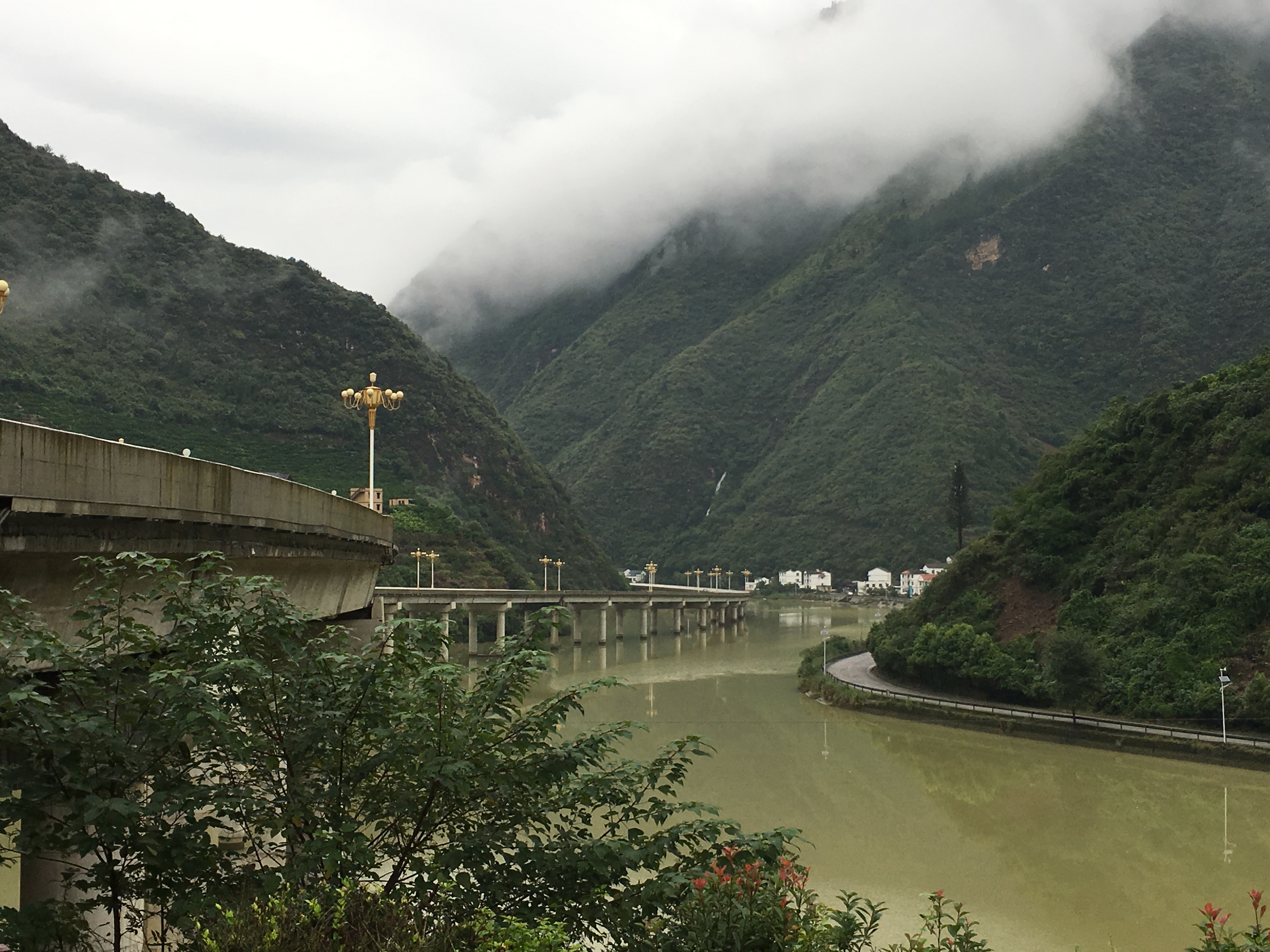 雨中神农架探秘之旅｜国庆节武汉至神农架自驾游攻略分享