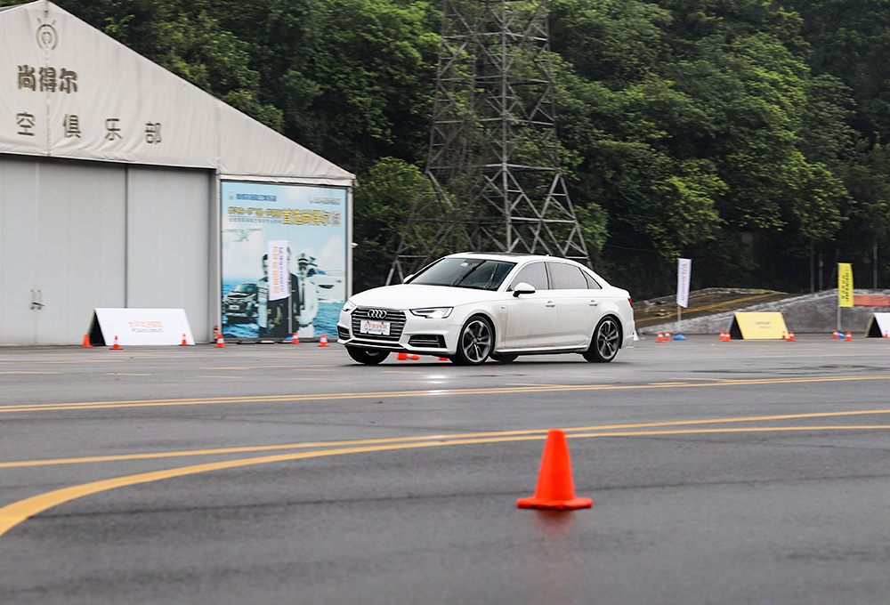 邓禄普sportmaxx轮胎怎么样,邓禄普spmaxx050轮胎如何