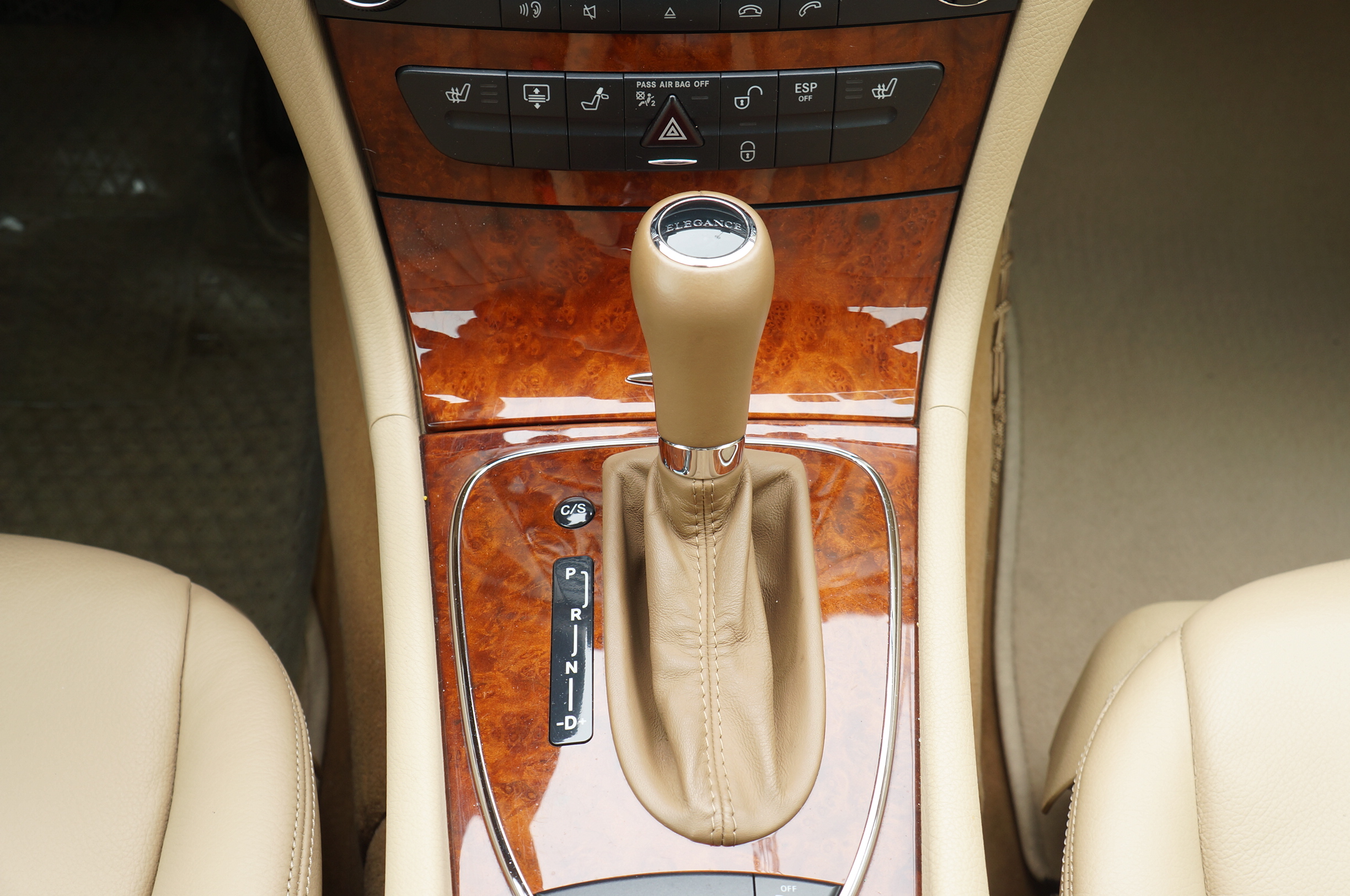 四眼老款奔驰e280,四眼奔驰e280值得入手吗