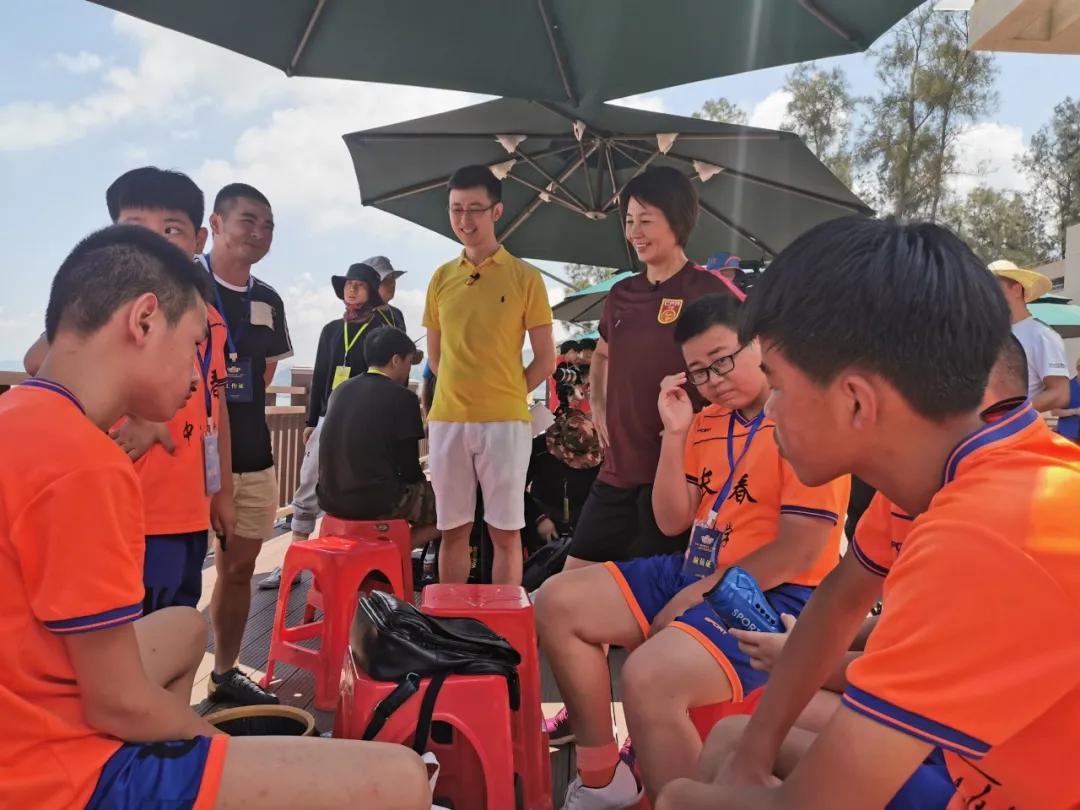 张一山篮球比赛,张一山拳击比赛