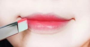 兰芝新款双色口红,新款兰芝双色口红