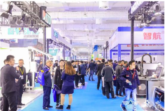 凤凰专访|金诺会展——打造中国制造业领域的云数据平台