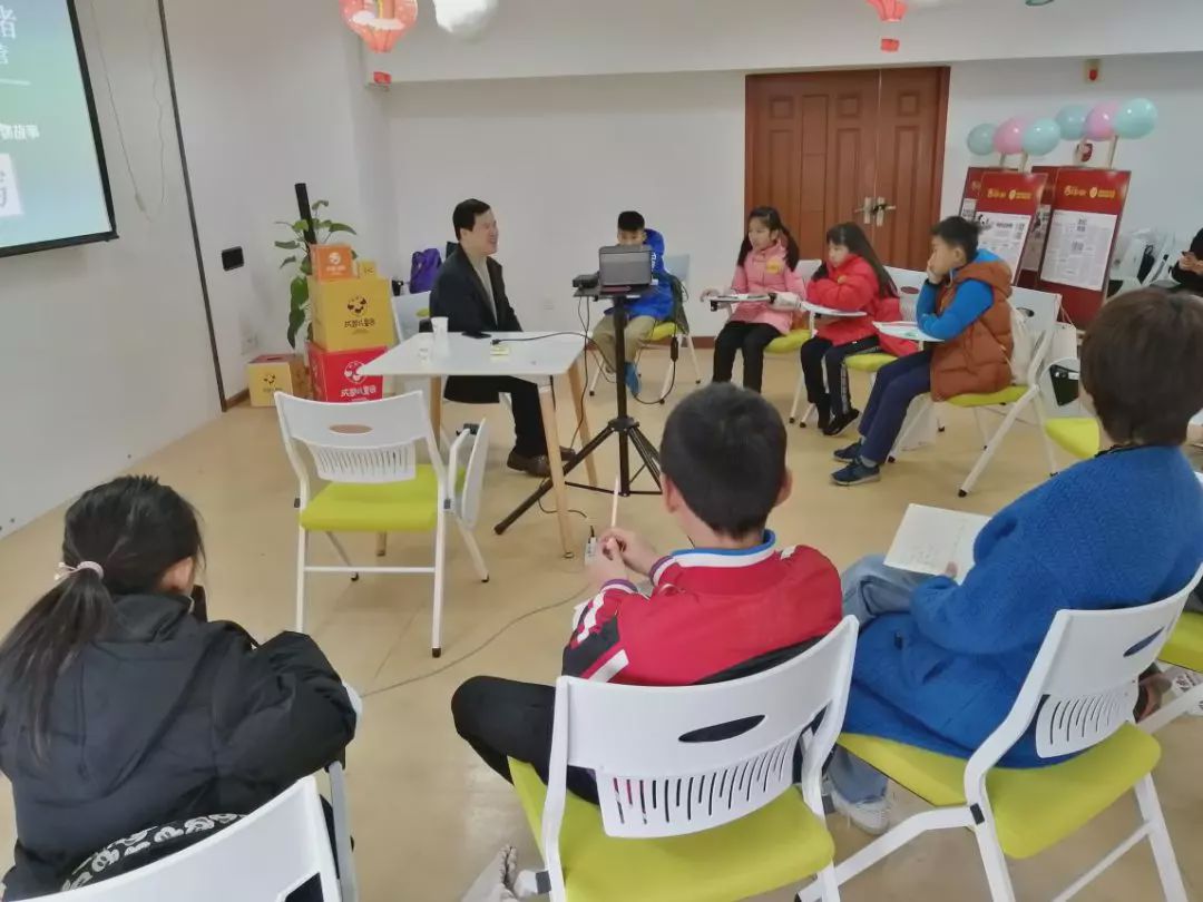 首期刚开营，第二期就开抢！这样学习书写表达，有料又有趣