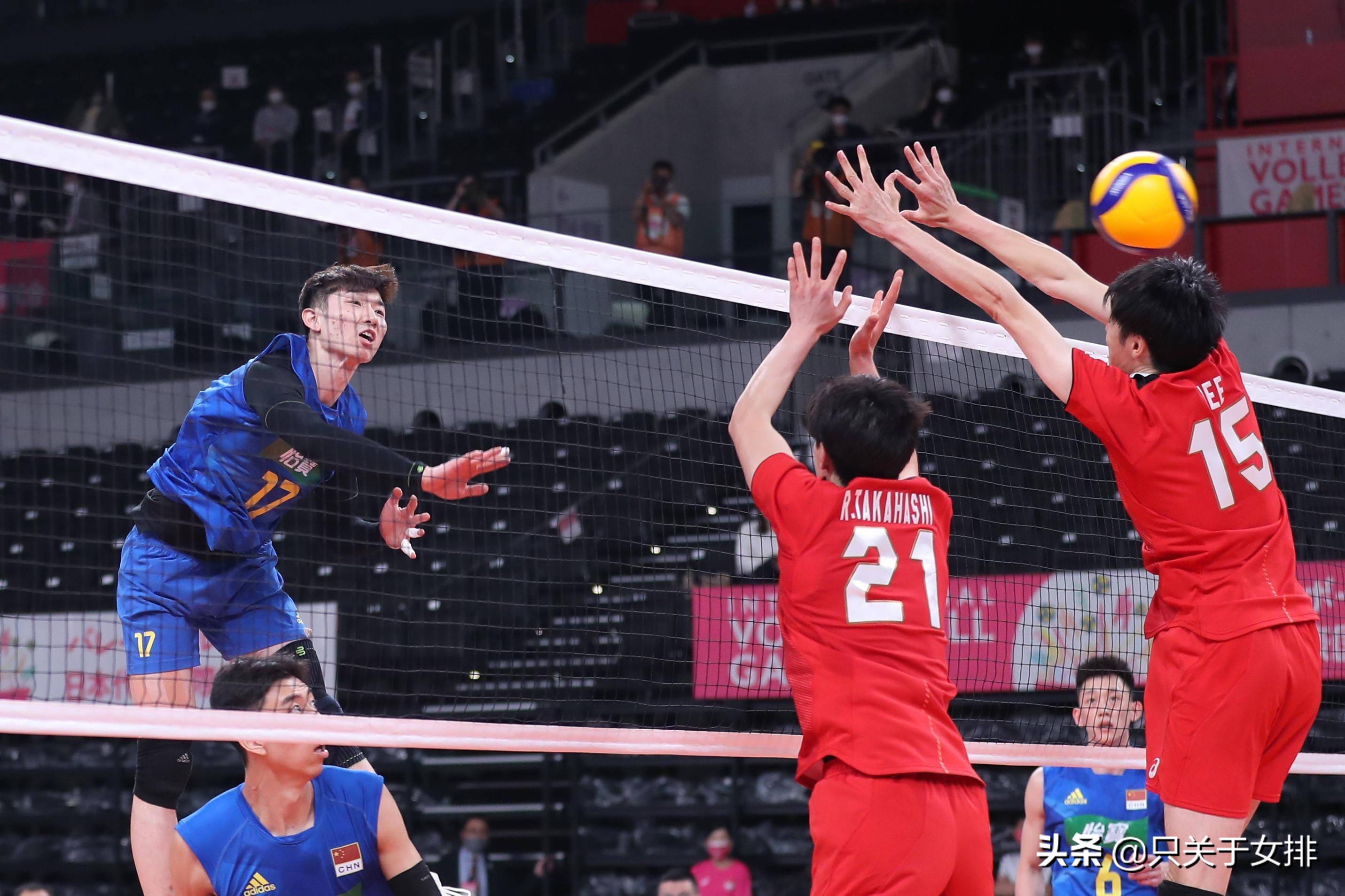 成绩不好但是篮球打得好,成绩好不一定受欢迎