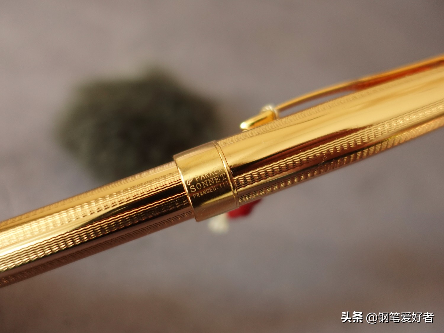 派克钢笔18k纯金老款,全新派克卓尔系列钢笔18k750