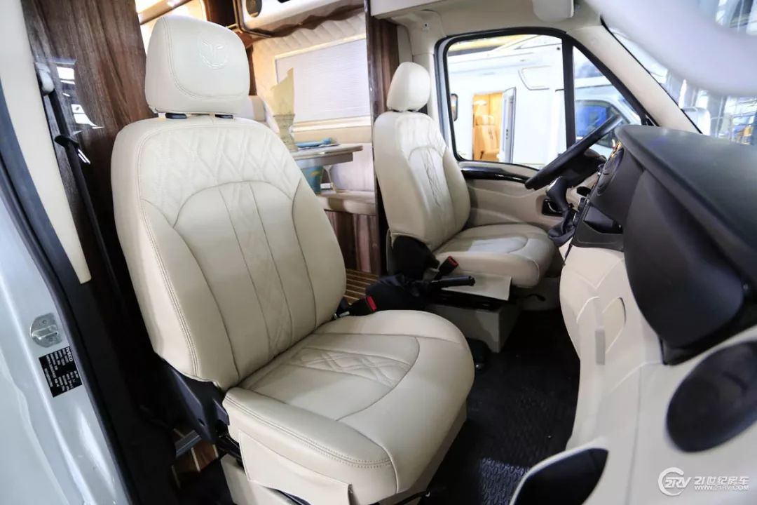 不超过50万的越野房车,不到40万的豪华大型房车
