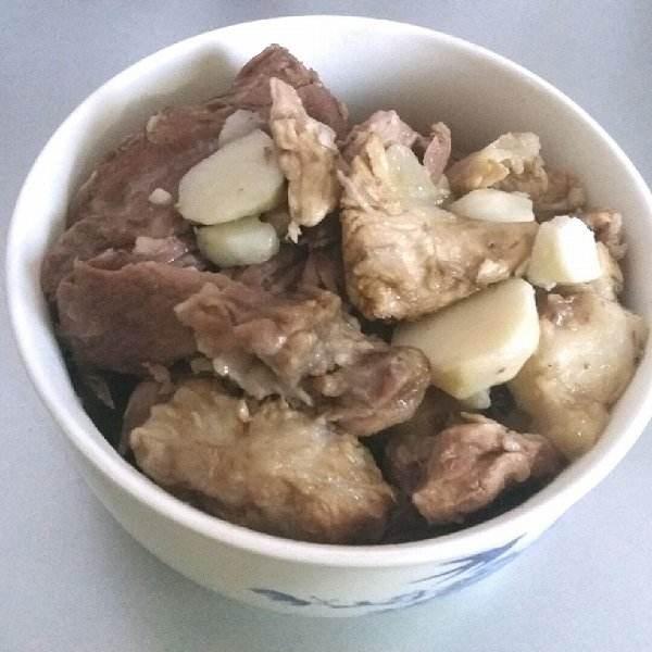 炖肉汤想要鲜美要避开这三种调料,炖肉的老汤处理方法