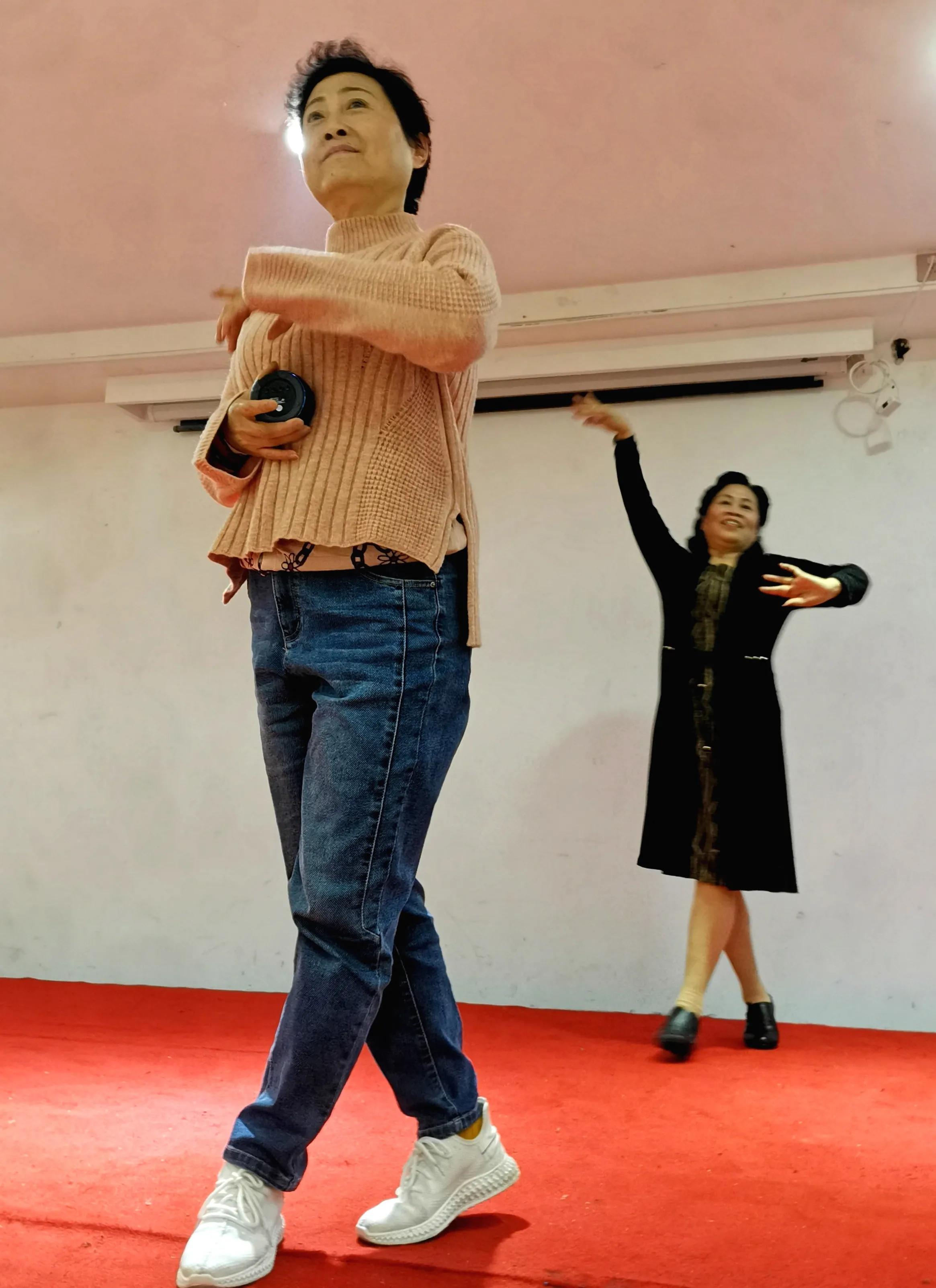 贵州大学1984级管科系同学欢聚毕节录