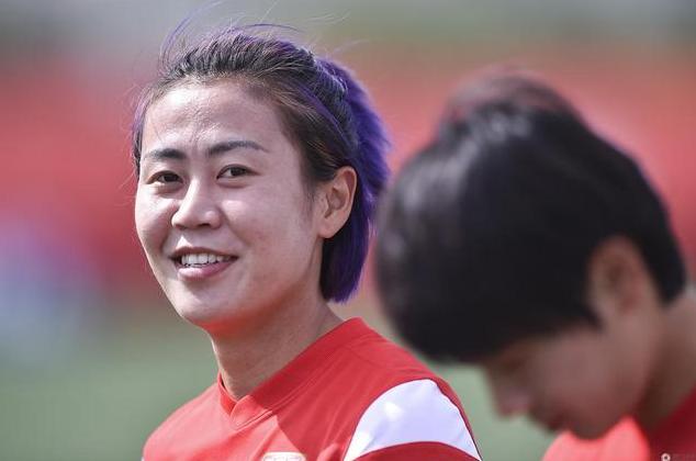 中国女足女篮女排哪个更厉害,中国女排中国女足中国女篮